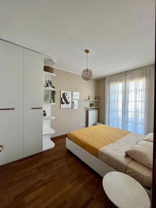 Appartement Casa Di Lillo à Merate Extérieur photo
