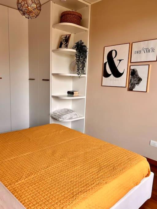 Appartement Casa Di Lillo à Merate Extérieur photo
